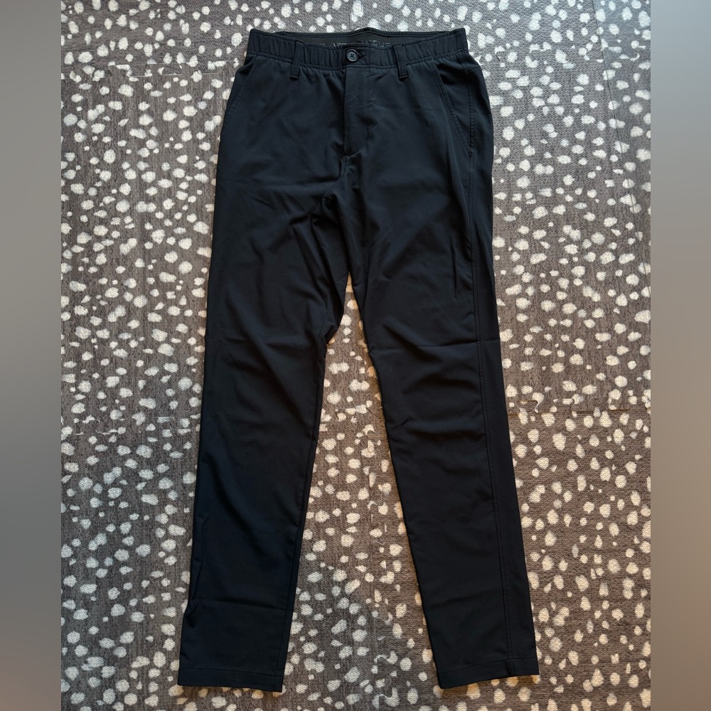 Under Armour Black Chinos Versatile Durable Design